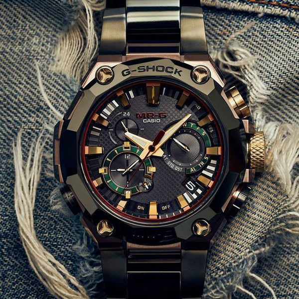 WATERPROOF SPORTS SOLAR POWERED SAPPHIRE CRYSTAL .MENS BROWNBLACK ANALOG MRG-B2000BS-3A)