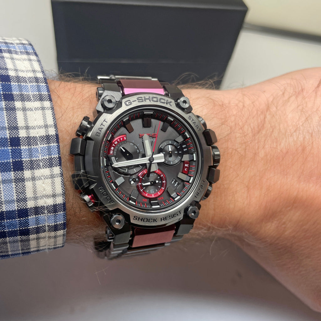 MTG MTGB3000BD1A Dark Grey Bordeaux IP Red Bluetooth Watch